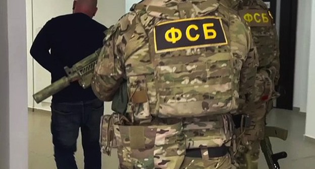 Сотрудники ФСБ. Фото: ЦОС ФСБ РФ Сотрудники ФСБ. Фото: ЦОС ФСБ РФ
