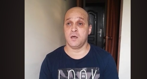 Эдуард Пуховский, кадр видеообращения к Бастрыкину https://www.youtube.com/watch?v=AALhGdZo2AI Эдуард Пуховский, кадр видеообращения к Бастрыкину https://www.youtube.com/watch?v=AALhGdZo2AI