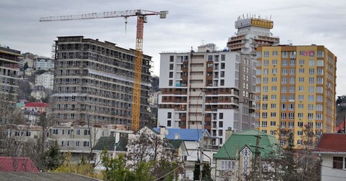 Застройка многоквартирными домами Сочи. Фото "Кавказского узла" Застройка многоквартирными домами Сочи. Фото "Кавказского узла"