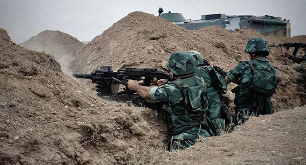 Армянские военнослужащие. Фото: https://zerkalo.az/vs-armenii-proizveli-obstrel-pogrannaryada-gps-azerbajdzhana/ Армянские военнослужащие. Фото: https://zerkalo.az/vs-armenii-proizveli-obstrel-pogrannaryada-gps-azerbajdzhana/