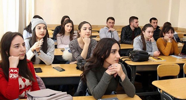 Студенты. Фото: https://asue.am/ru Студенты. Фото: https://asue.am/ru
