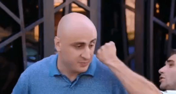 Нападение на Нику Мелию в Самтредии. Стоп-кадр видео "Спутник Грузия" от 12.08.24, https://t.me/SputnikGeorgia/37942
