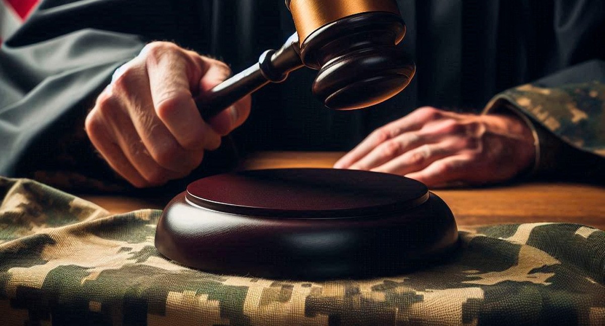 Молоток судьи. Иллюстрация создана «Кавказским узлом» с помощью ИИ в программе Photoshop Молоток судьи. Иллюстрация создана «Кавказским узлом» с помощью ИИ в программе Photoshop