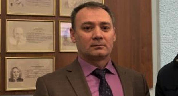 Мухтар Мишаев. Фото: https://memohrc.org/ru/news_old/obvinenie-po-delu-uchastnika-mitinga-v-magase-hamhoeva-oglasilo-pokazaniya-svideteley Мухтар Мишаев. Фото: https://memohrc.org/ru/news_old/obvinenie-po-delu-uchastnika-mitinga-v-magase-hamhoeva-oglasilo-pokazaniya-svideteley