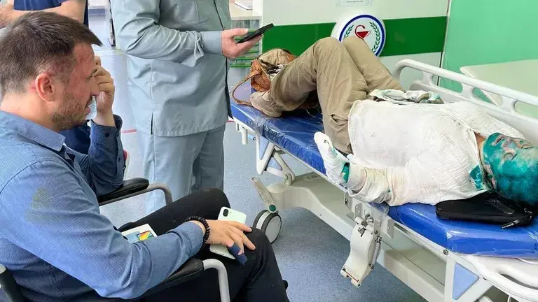 Александр Немов и Елена Милашина после нападения. Фото : Команда против пыток/Telegram