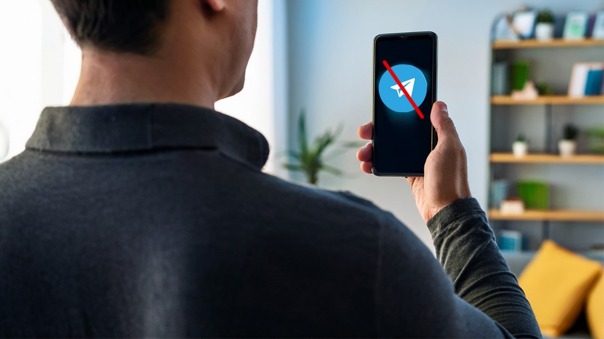 Блокировка Телеграм. Иллюстрация создана «Кавказским узлом» с помощью ИИ в программе Photoshop