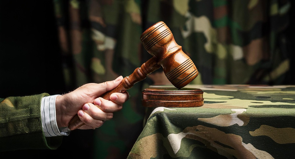Военный суд. Иллюстрация создана "Кавказским узлом" с помощью ИИ в программе Photoshop Военный суд. Иллюстрация создана "Кавказским узлом" с помощью ИИ в программе Photoshop