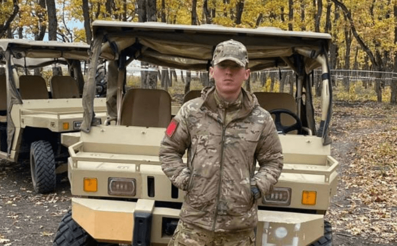 Андрей Овчинников. Скриншот фото из Telegram-канала администрации Володарского района от 30.03.25, https://t.me/regionvol/9399. Андрей Овчинников. Скриншот фото из Telegram-канала администрации Володарского района от 30.03.25, https://t.me/regionvol/9399.