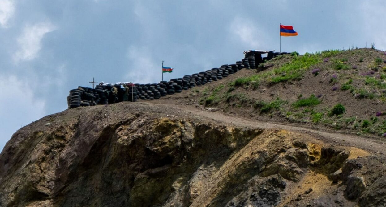 Граница Армении и Азербайджана. Фото: https://factor.am/ru/30232.html