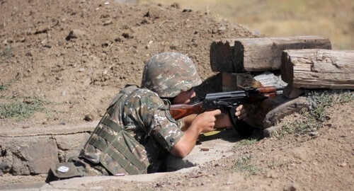 Армянский солдат. Фото: пресс-служба Минобороны Армении http://www.mil.am/ru/news/8097