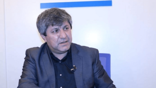 Аваз Зейналлы. Скриншот фото oxu.az, опубликовано 24.04.25, https://oxu.az/ru/kriminal/sud-vynes-ocherednoe-reshenie-po-delu-avaza-zejnally