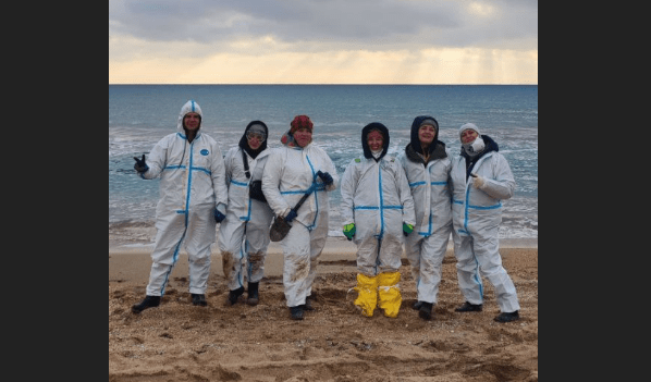 Волонтеры из штаба "Призраки". Скриншот фото из Telegram-канала штаба https://t.me/veselovkashtab/840/841.