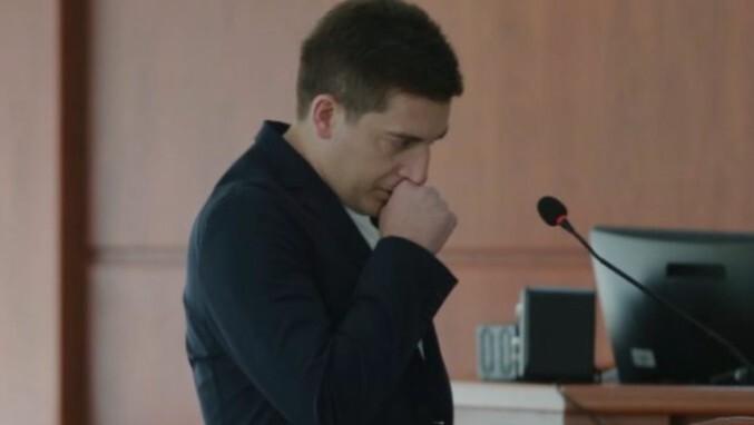 Глава полиции Батуми Ираклий Дгебуадзе дает показания на суде по делу Мзии Амаглобели. Скриншот с сайта TV Pirveli. Глава полиции Батуми Ираклий Дгебуадзе дает показания на суде по делу Мзии Амаглобели. Скриншот с сайта TV Pirveli.