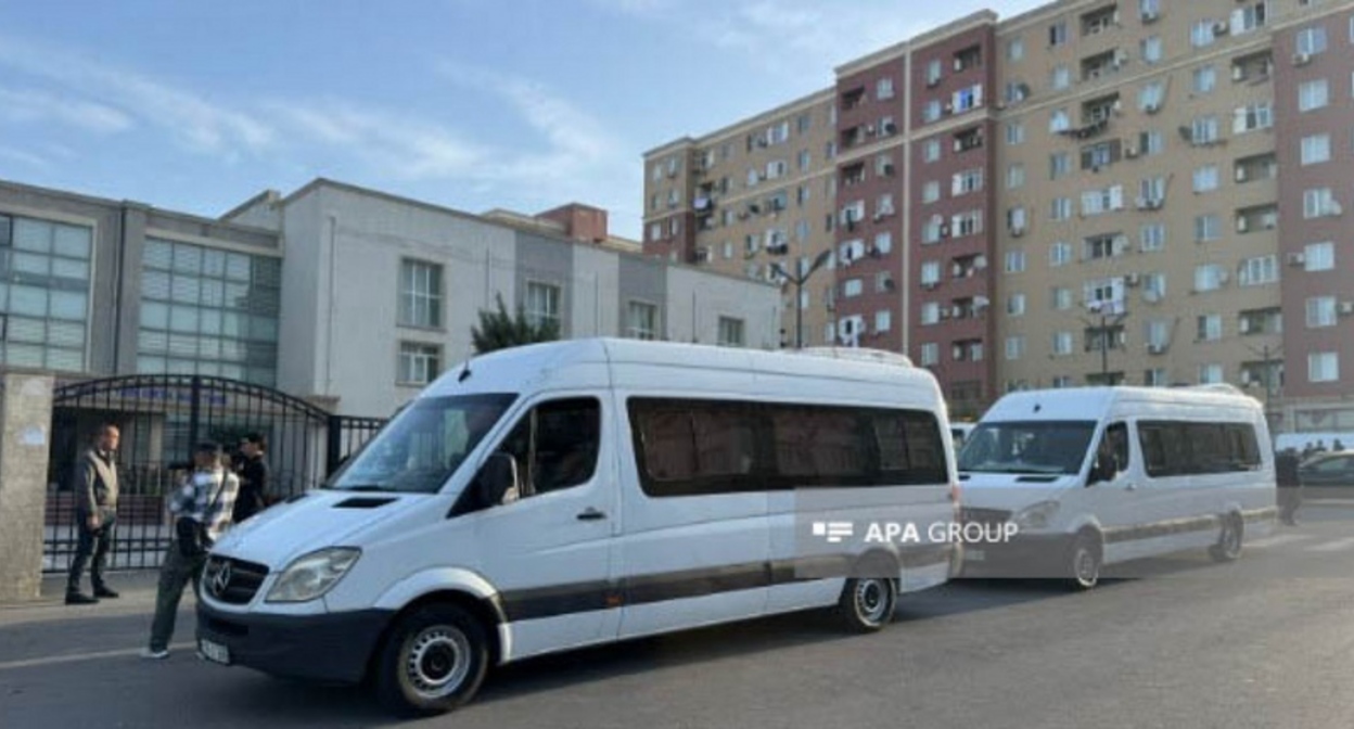 Отправка переселенцев в Кенгерли. 30 июня 2025 года. Фото: АПА https://ru.apa.az/sotsium/v-selo-kengerli-agdamskogo-raiona-otpravlena-ocerednaya-gruppa-pereselencev-614760