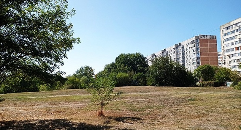 Место, где планируется построить храм. Краснодар, сентябрь 2024 года. Фото корреспондента "Кавказского узла".