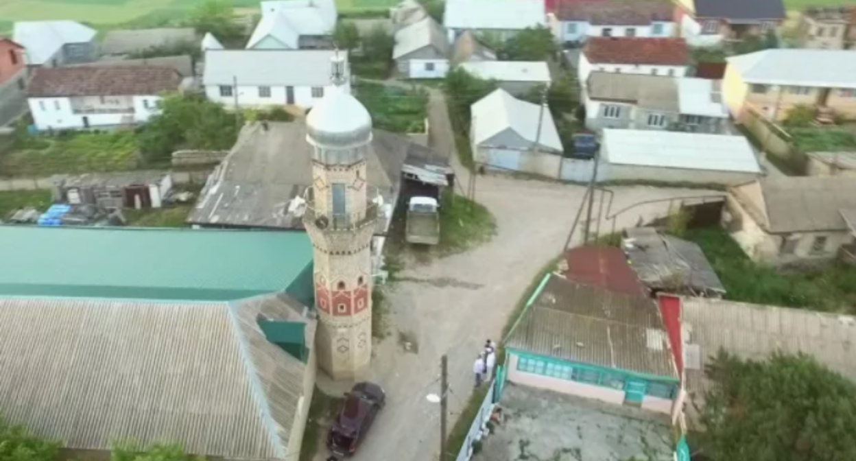 Село Хубар. Скриншот с фото из блога «Голос степи»: https://golosstepi.ru/lenta-novostej/126987/