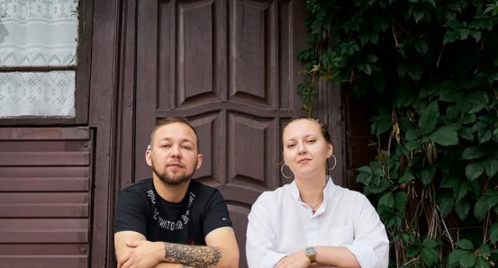 Владимир Дубовский и Алина Савельева. Скриншот фото https://t.me/paperkartuli/24946.