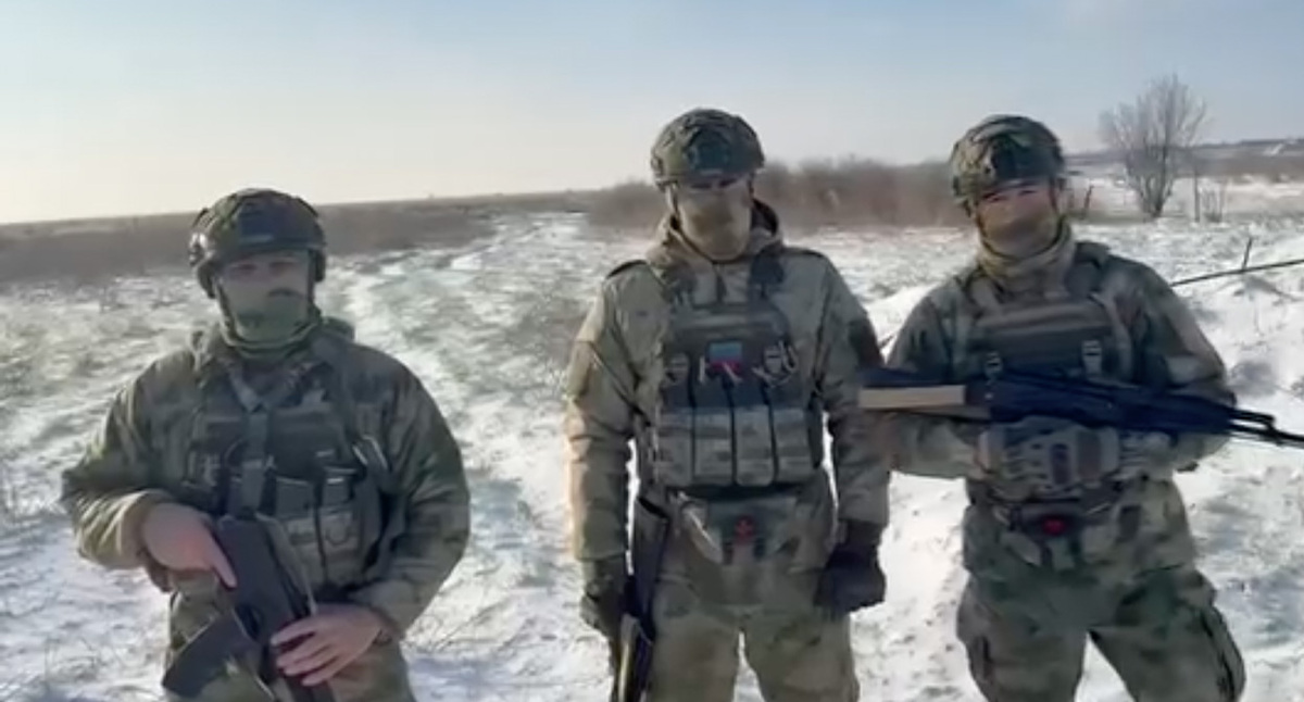 Участники СВО. Кадр из видео: https://t.me/tema_dagestana/10550 Участники СВО. Кадр из видео: https://t.me/tema_dagestana/10550