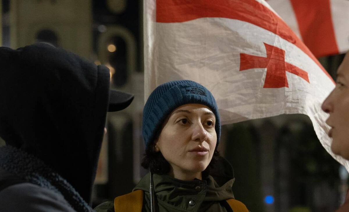 Участники акции на проспекте Руставели. Фото: Mariam Dzidzaria / Netgazeti Участники акции на проспекте Руставели. Фото: Mariam Dzidzaria / Netgazeti