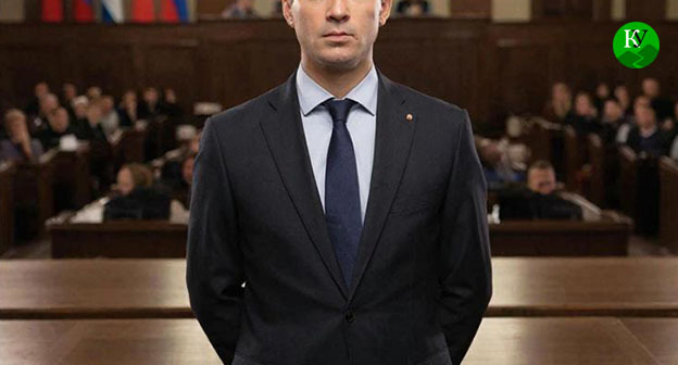 Мужчина в зале суда. Иллюстрация создана "Кавказским узлом" при помощи ИИ в программе Copilot Мужчина в зале суда. Иллюстрация создана "Кавказским узлом" при помощи ИИ в программе Copilot