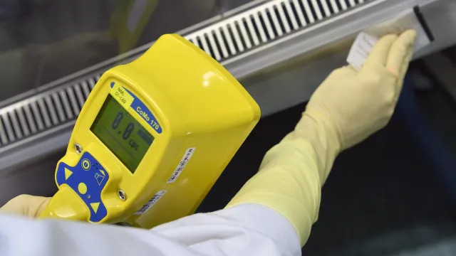 Радиационный контроль. Фото: D. Calma / IAEA (МАГАТЭ) Радиационный контроль. Фото: D. Calma / IAEA (МАГАТЭ)