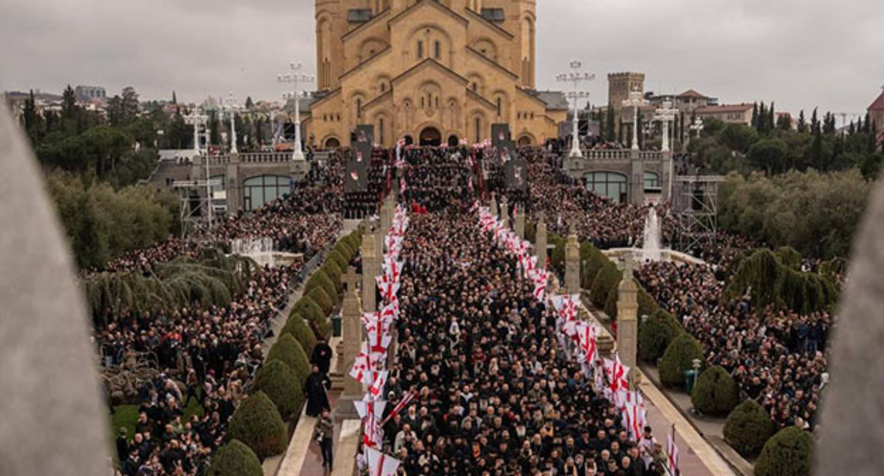 Прощание с католикосом-патриархом Грузии Илии II. Фото: Netgazeti/Photo by Publika https://t.me/Tbilisi_life/45545