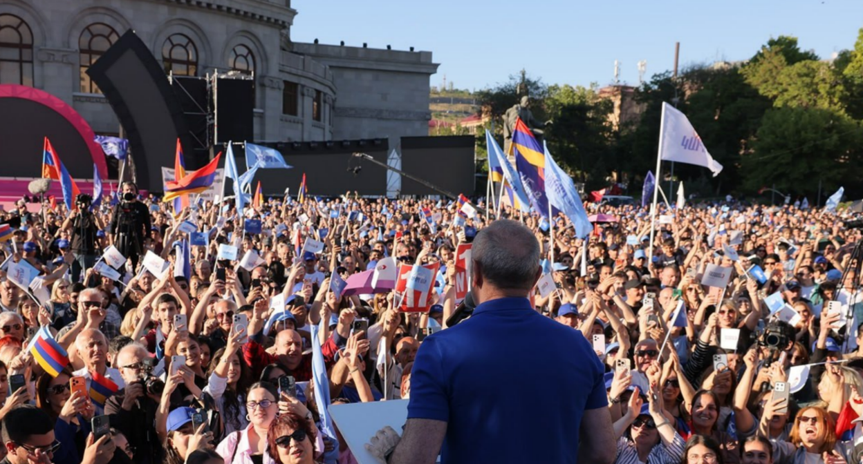 Кочарян на митинге в Ереване. Скриншот фото Armenia Today от 31.05.26, https://t.me/armtoday/103113. Кочарян на митинге в Ереване. Скриншот фото Armenia Today от 31.05.26, https://t.me/armtoday/103113.