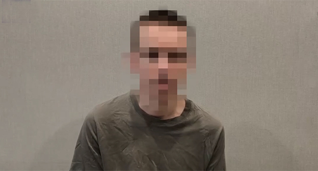 Задержанный житель Геленджика. Скриншот видео https://vkvideo.ru/video-212669065_456240514 Задержанный житель Геленджика. Скриншот видео https://vkvideo.ru/video-212669065_456240514