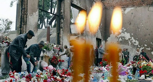 Траурные мероприятия в Беслане. Фото: https://upch44.ru/ Траурные мероприятия в Беслане. Фото: https://upch44.ru/