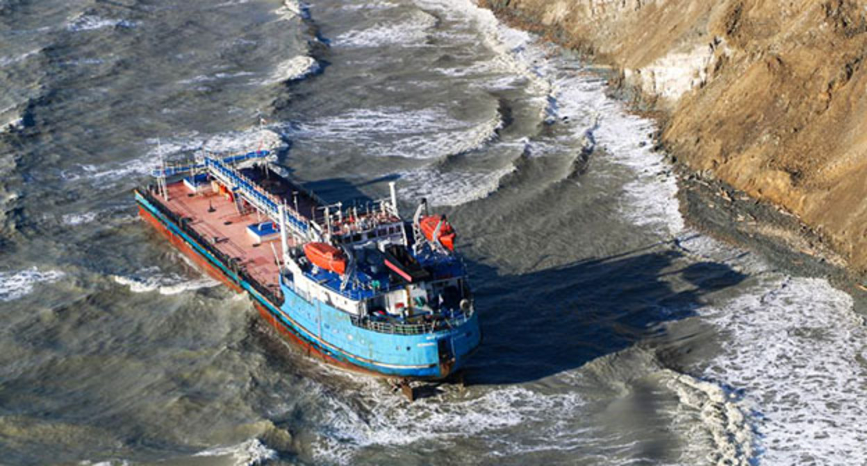 Крушение танкера в Керченском проливе. Фото Министерства природных ресурсов Крушение танкера в Керченском проливе. Фото Министерства природных ресурсов