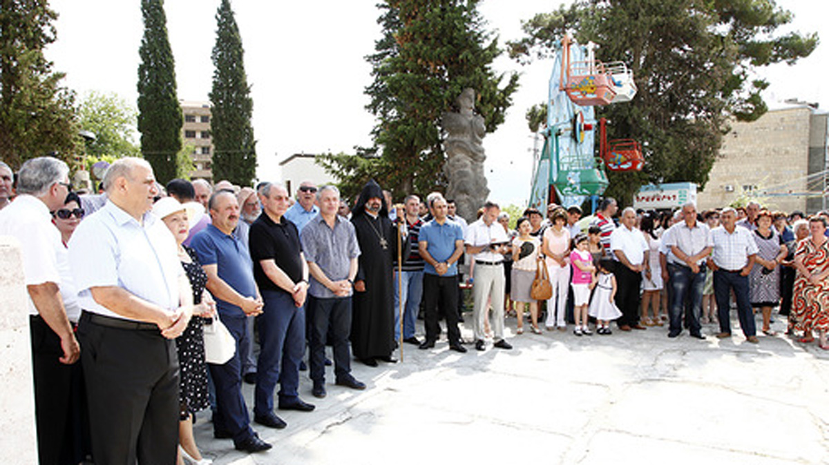 Торжественная церемония основания парка культуры и отдыха им. Андрея Раппопорта. Фото взято из интернета.