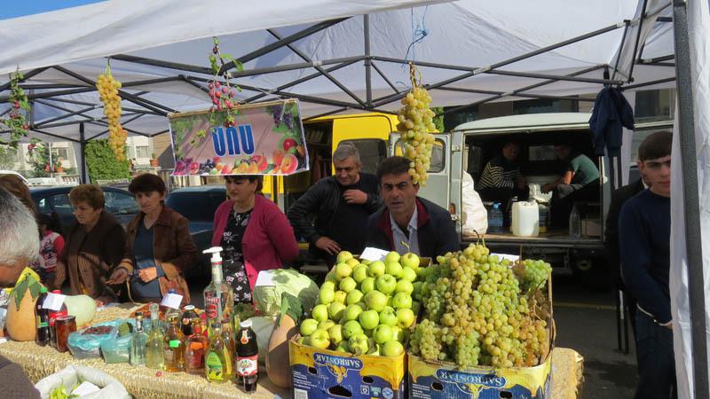 Сельхозпродукты села Сос Мартунинского района.